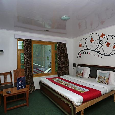 Oyo Flagship Hotel Palace Pahalgām Dış mekan fotoğraf